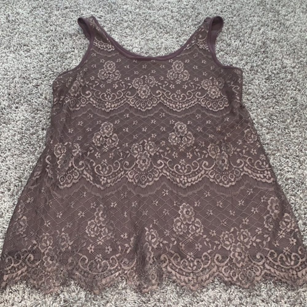 Maurices Lace Overlay Sleeveless Tank Top in Mauve, Sz Small